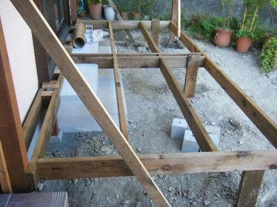 deck2011_09260011.JPG