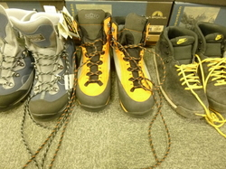 mo-shoes2013-14.jpg